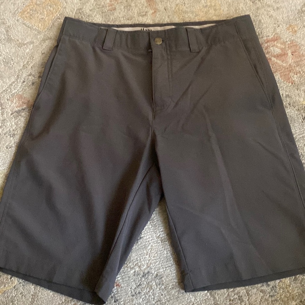 Men’s Callaway Golf Shorts- Size 30